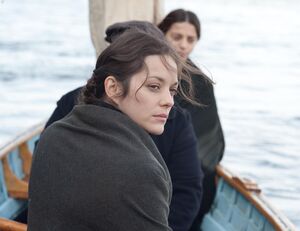 Marion Cotillard as immigrant on boat