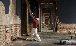 Stripping the museum walls of the Kunsthistorisches Museum i