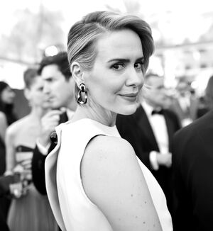 Sarah Paulson in black-and-white on SAG red carpet
