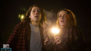 Jesse Eisenberg and Kristen Stewart star in action-comedy Am