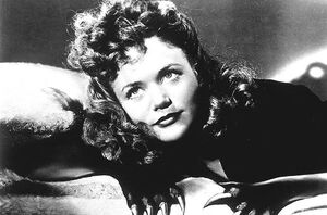 Simone Simon in Cat People