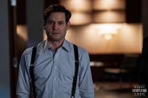Henry Thomas as the uncle who wants to avoid Bly Manor—and his late brother's children. EIKE SCHROTER/NETFLIX
