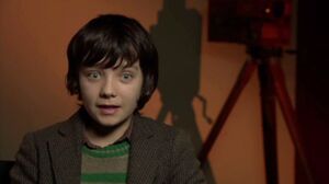 Asa Butterfield talks about Hugo Cabret and his automaton