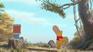 Winnie the Pooh impersonates Harry Potter
