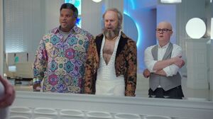 Red Band Preview for 'Hot Tube TIme Machine 2'